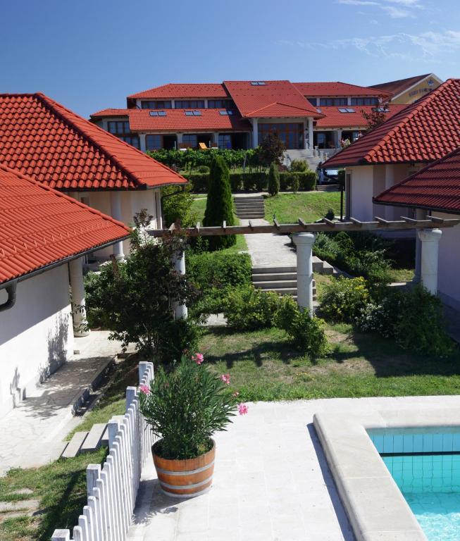 Egri Korona Borház és Wellness Hotel Demjén Exterior foto