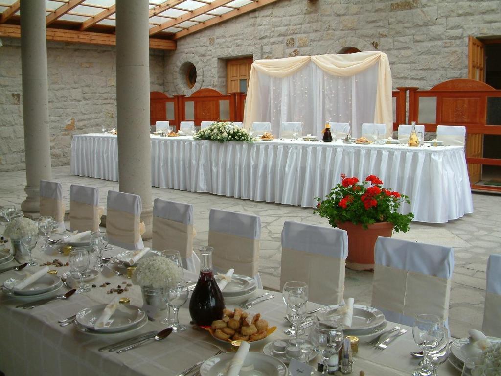 Egri Korona Borház és Wellness Hotel Demjén Exterior foto